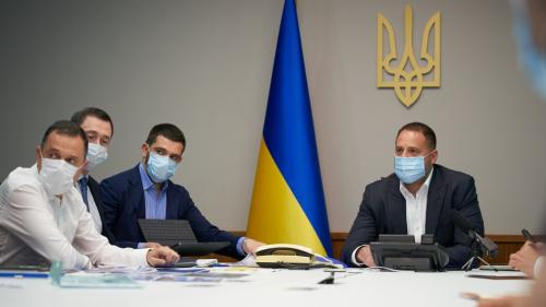 Потрібно розробити державну програму розвитку туризму в Україні на наступні три-чотири роки – Андрій Єрмак на селекторній нараді з головами ОДА.